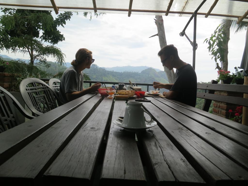 Idyll Homestay Ella Esterno foto
