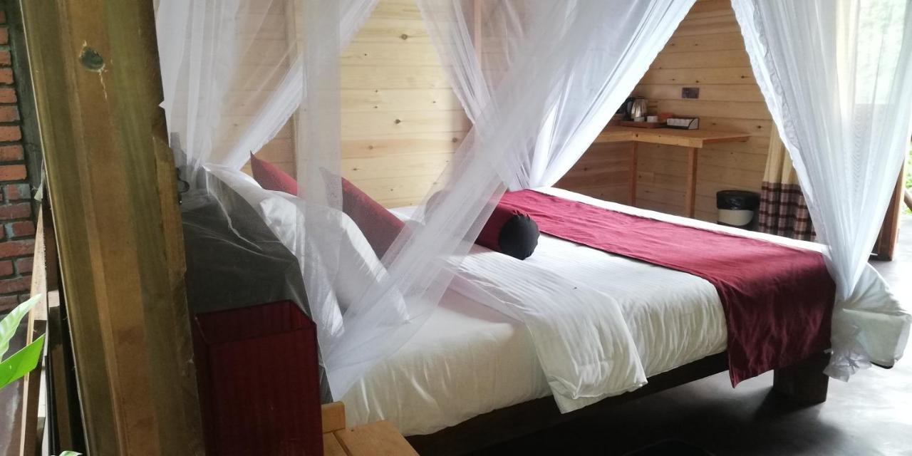Idyll Homestay Ella Esterno foto